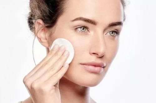 Eucerin AQUAporin Active hidratáló arckrém száraz/érzékeny bőrre (50ml)