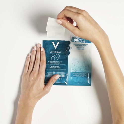 VICHY Minéral 89 Hyaluron-Booster bőrerősítő és regeneráló fátyolmaszk (29 g)