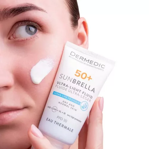 DERMEDIC Sunbrella Ultra-Light Fényvédő fluid SPF50+ száraz és normál bőrre (40 ml)