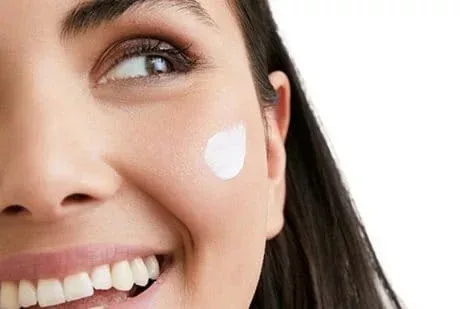 Eucerin Sun Sensitive Protect Napozó krém arcra SPF50+ (50ml)